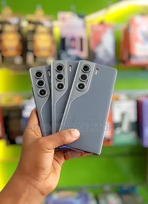 Photo - New Tecno Camon 40 Pro 256 GB Gray