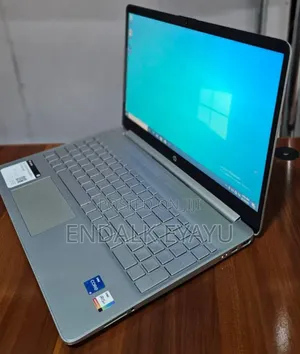 Photo - New Laptop HP Stream Notebook 8GB Intel Core i5 SSD 256GB