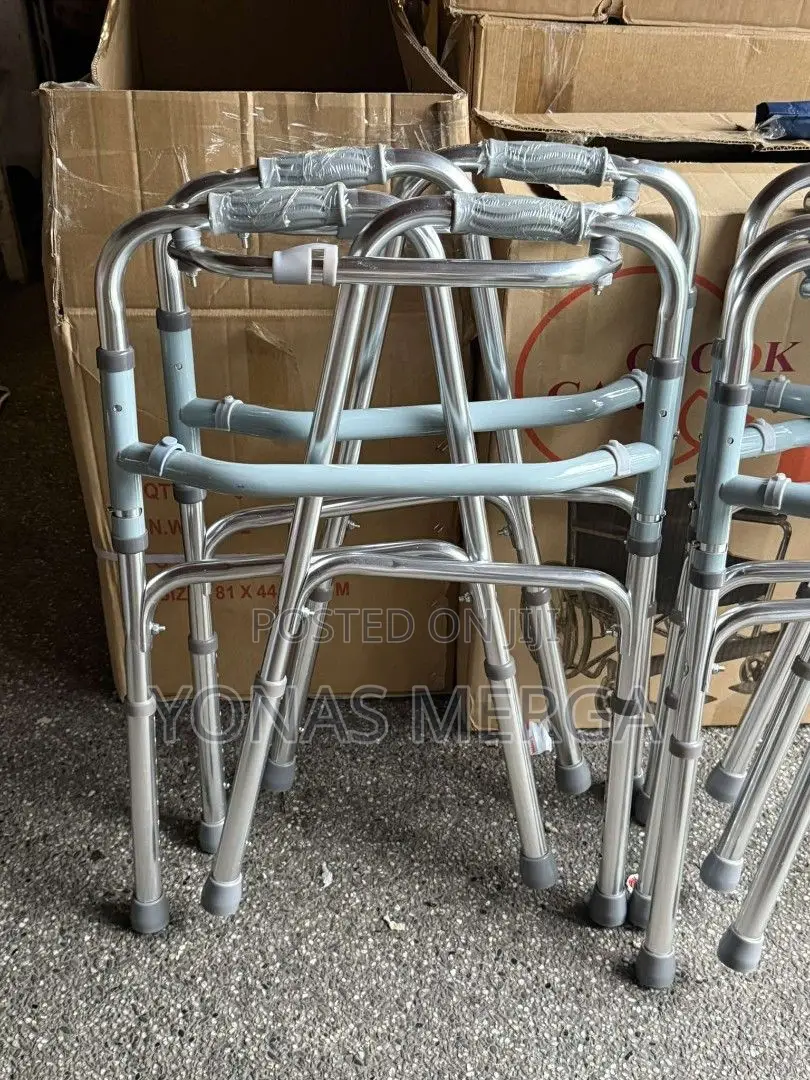 Drive Medical Bariatric Walker敢௹Walker፥裂high Weight Capacity: Built