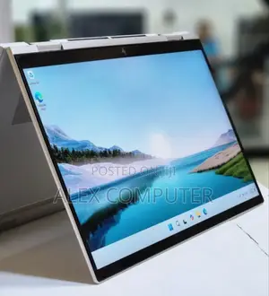 New Laptop HP Envy X360 16GB Intel Core I5 SSD 512GB