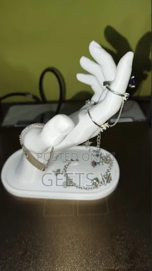 Jewelry Hand Display
