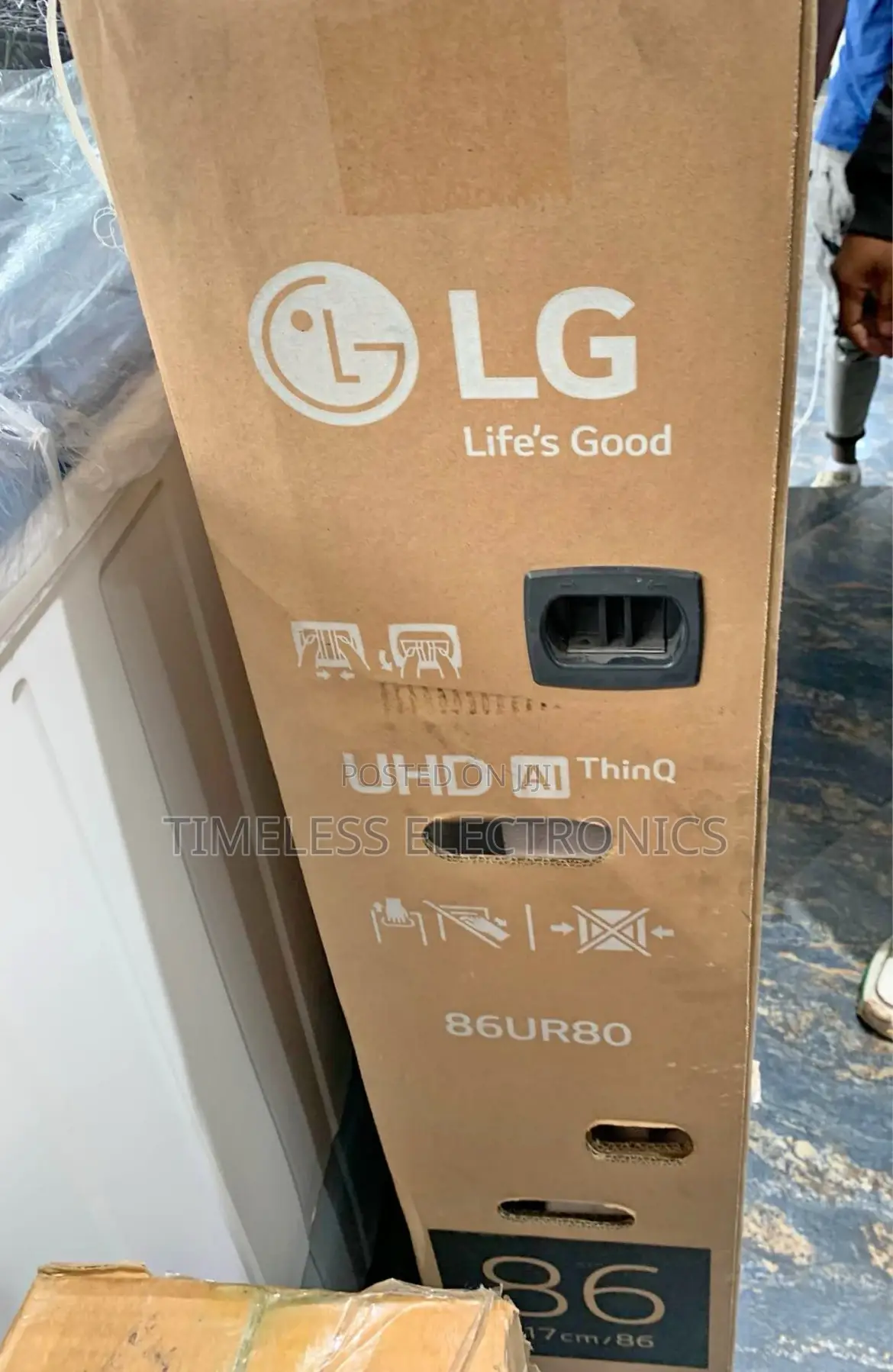 Lg 86” Ur80 Uhd – Ultimate Home Cinema Experience!