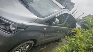 Hyundai Starex 2021 Silver