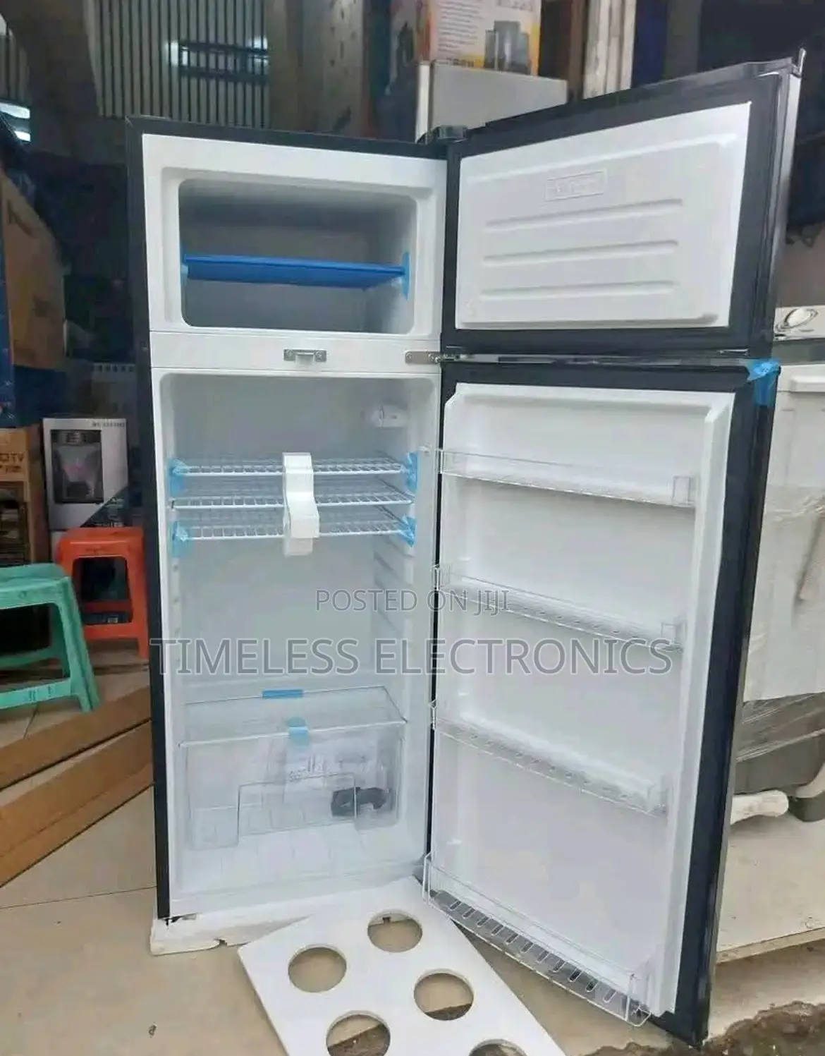 Popular 250 L Refrigerator – Fresh Spacious!