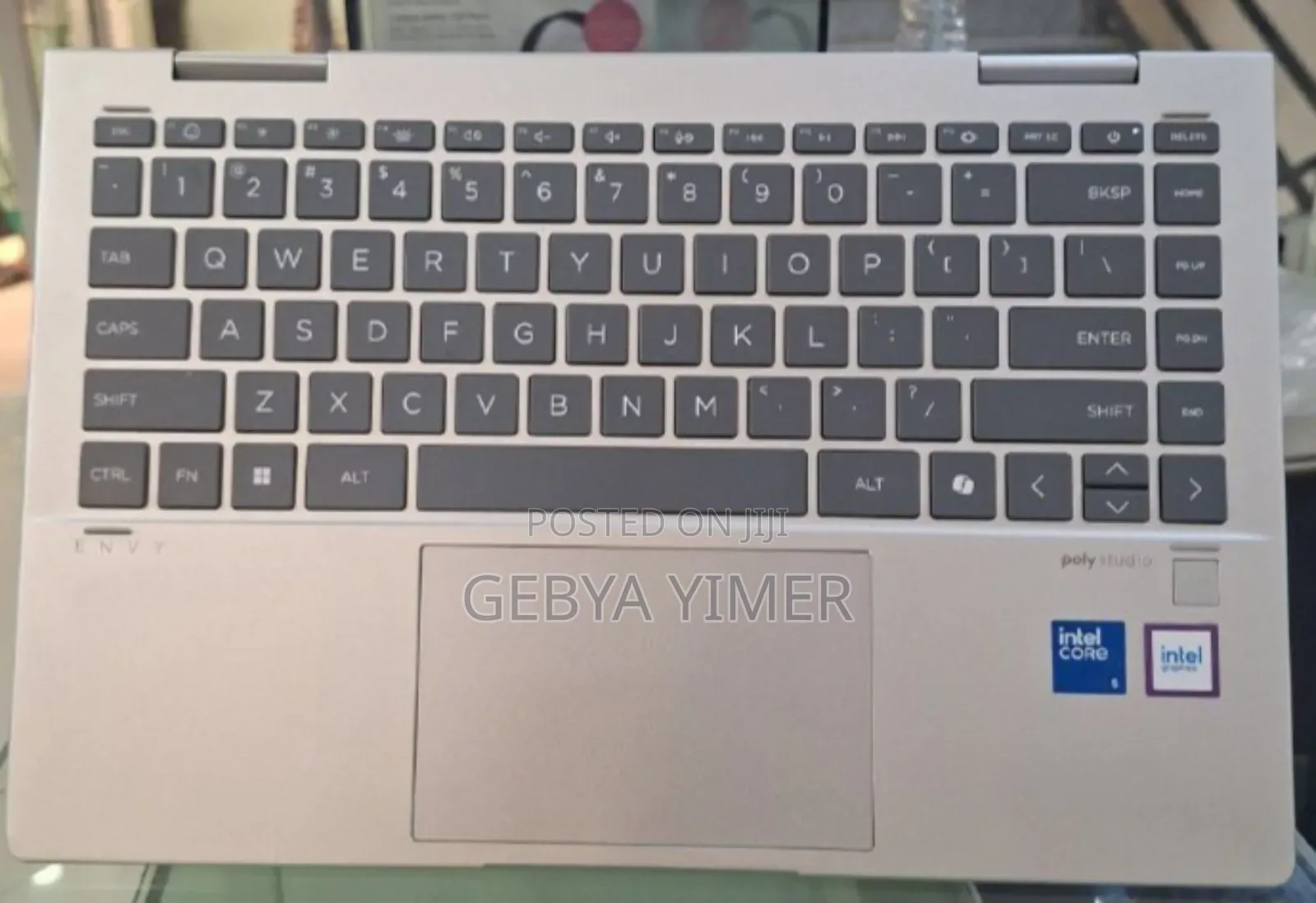 New Laptop HP Envy X360 8GB Intel Core I5 SSD 512GB