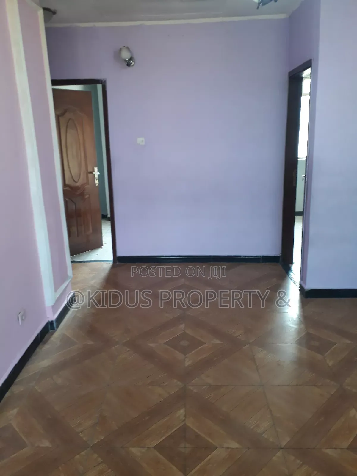 3bdrm Condo in Jemo 1, Nifas Silk-Lafto for rent