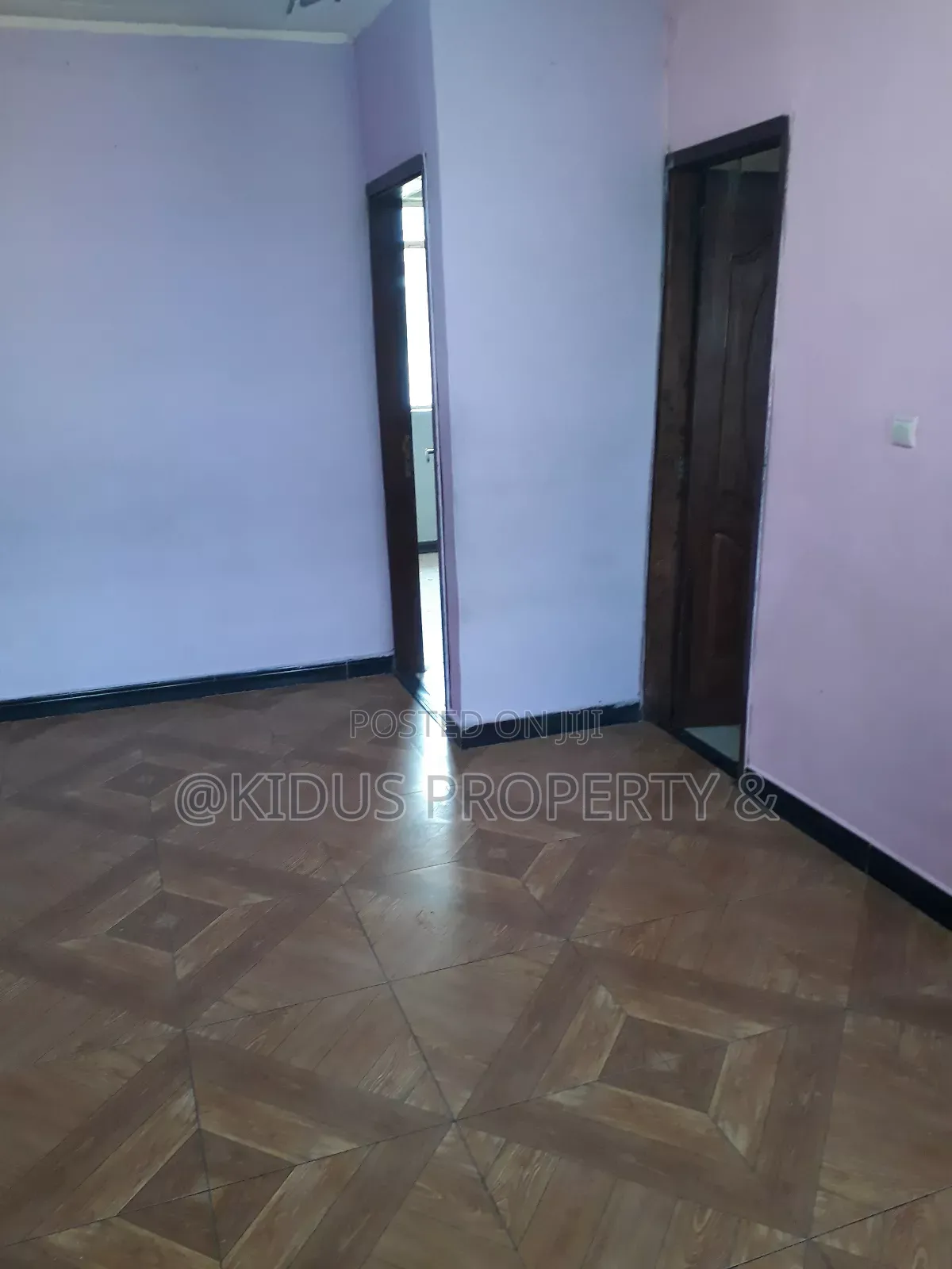 3bdrm Condo in Jemo 1, Nifas Silk-Lafto for rent