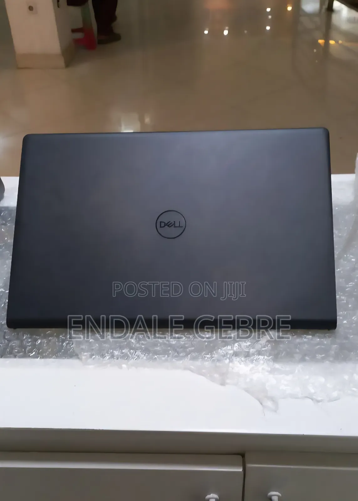 New Laptop Dell Vostro 3520 8GB Intel Core I5 SSD 1T