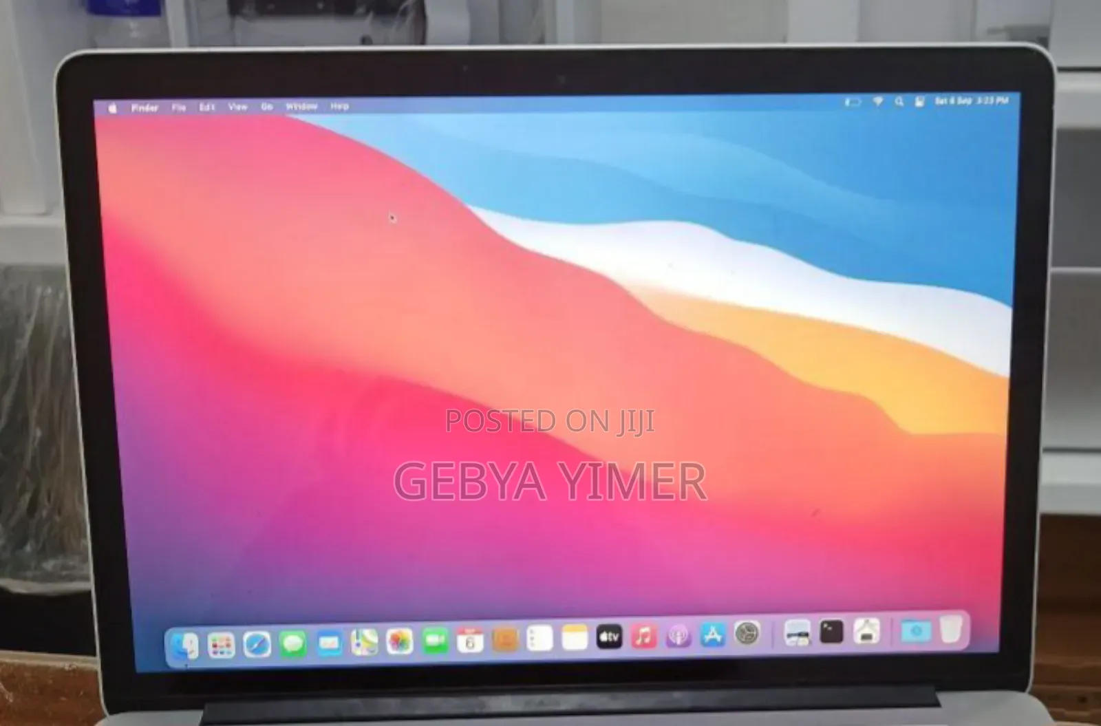 New Laptop Apple MacBook Pro 2015 16GB Intel Core I7 SSD 256GB