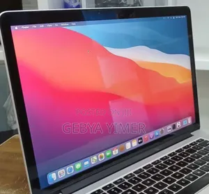 New Laptop Apple MacBook Pro 2015 16GB Intel Core I7 SSD 256GB