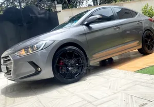 Hyundai Elantra 2017 Gray