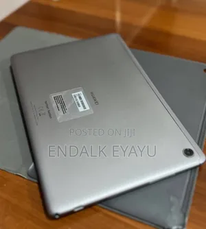 Photo - Huawei MediaPad M5 Lite 32 GB