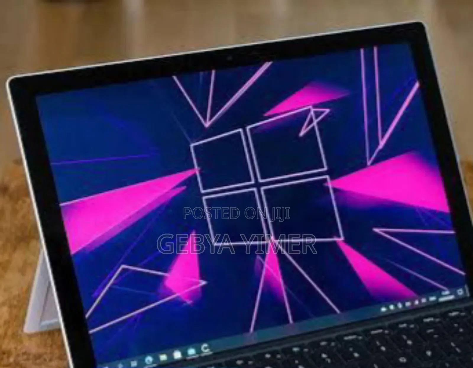 New Laptop Microsoft Surface 16GB Intel Core I7 SSD 512GB