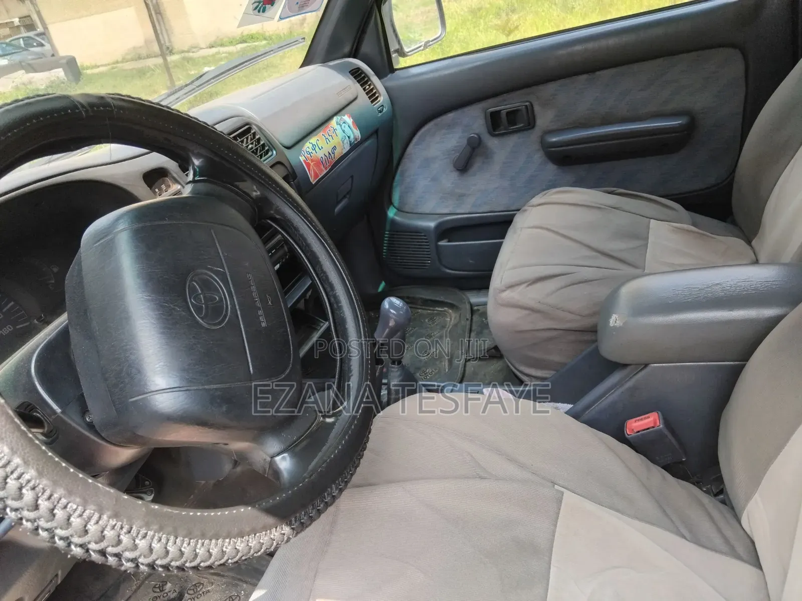 Toyota Hilux 1998 Red