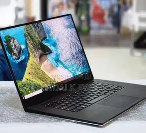 Photo - New Laptop Dell XPS 15 16GB Intel Core i7 SSD 512GB