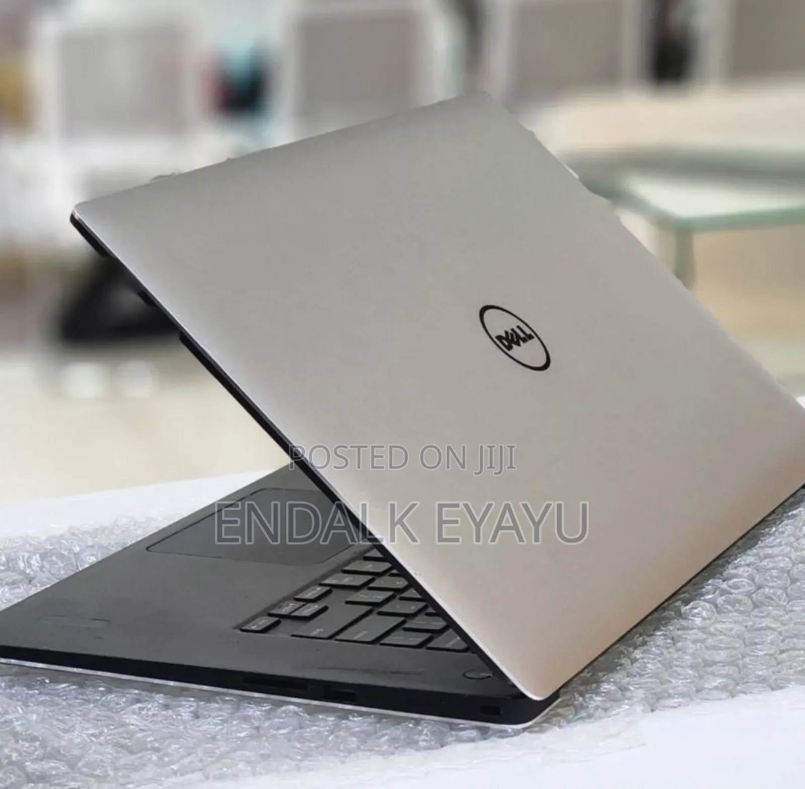 New Laptop Dell XPS 15 16GB Intel Core i7 SSD 512GB