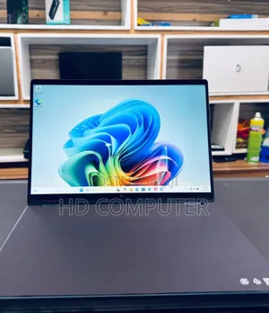 New Laptop HP OmniBook Ultra Flip 14" 16GB Intel Core Ultra 7 SSD 1T