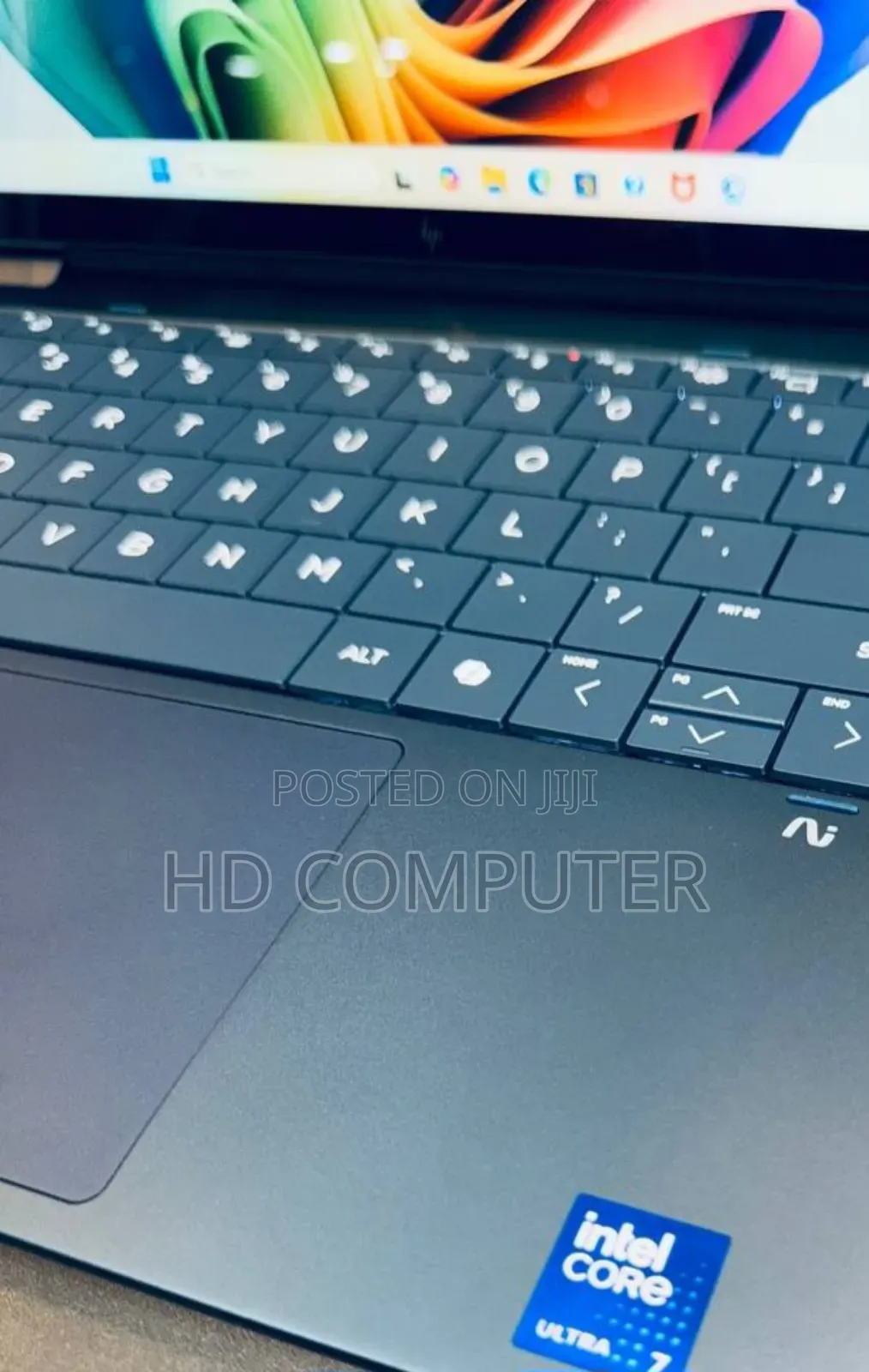 New Laptop HP OmniBook Ultra Flip 14" 16GB Intel Core Ultra 7 SSD 1T