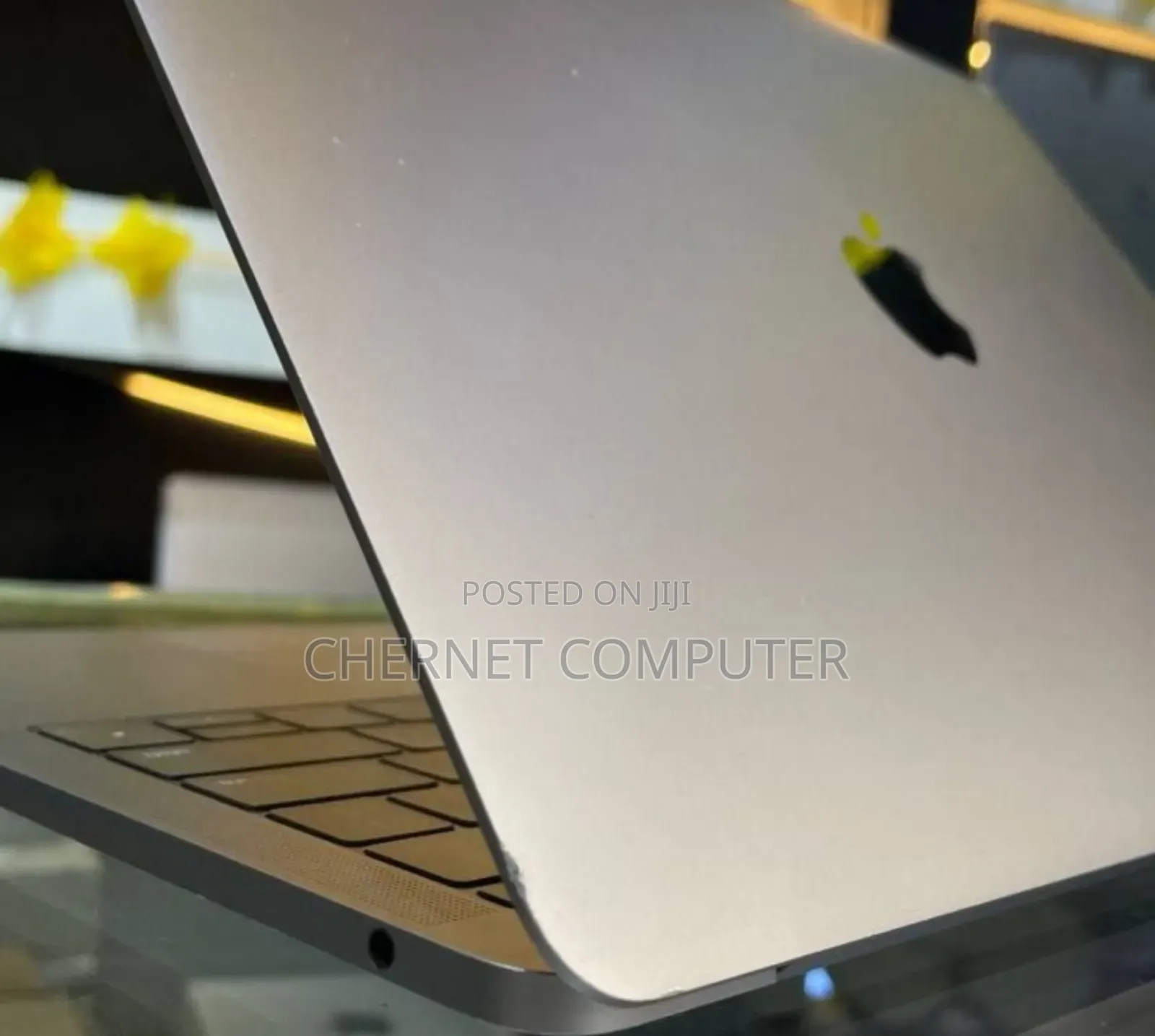 New Laptop Apple MacBook Pro 2017 8GB Intel Core I5 SSD 128GB