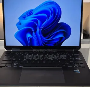 Photo - New Laptop HP Spectra 13 16GB Intel Core i7 SSD 1T