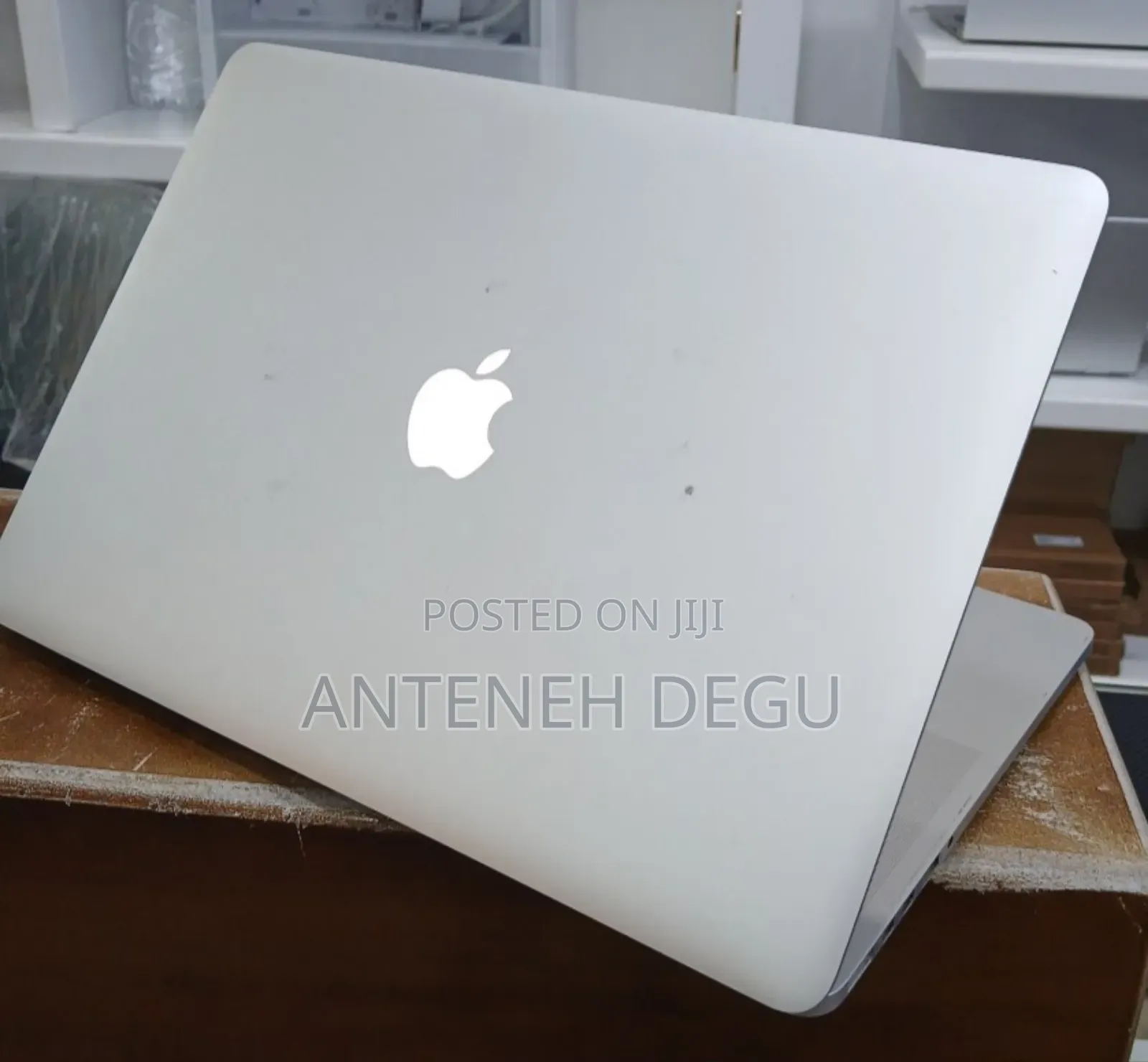 New Laptop Apple MacBook 2015 16GB Intel Core I7 SSD 256GB
