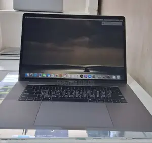 New Laptop Apple MacBook Pro 2019 32GB Intel Core I9 SSD 512GB