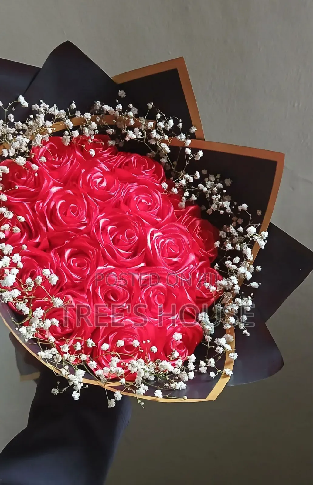 Hand-Made Flower Bouquets/የእጅ ስሪ የአበባ እቅፎች