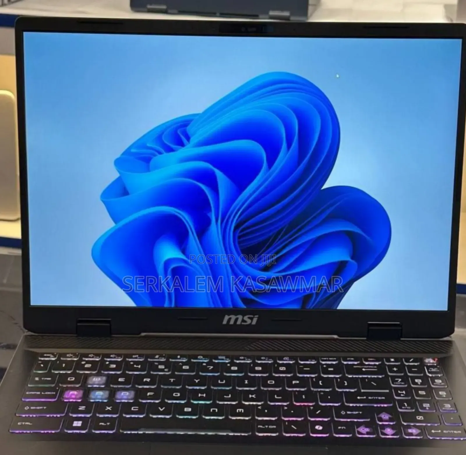 New Laptop MSI Crosshair 15 16GB Intel Core I7 SSD 1T