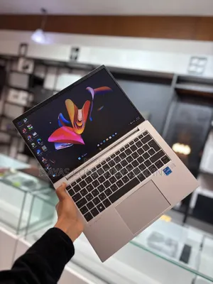 New Laptop HP EliteBook 840 G9 16GB Intel Core I7 SSD 512GB