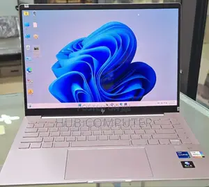 New Laptop HP Pavilion TouchSmarT 14z 16GB Intel Core I7 SSD 512GB