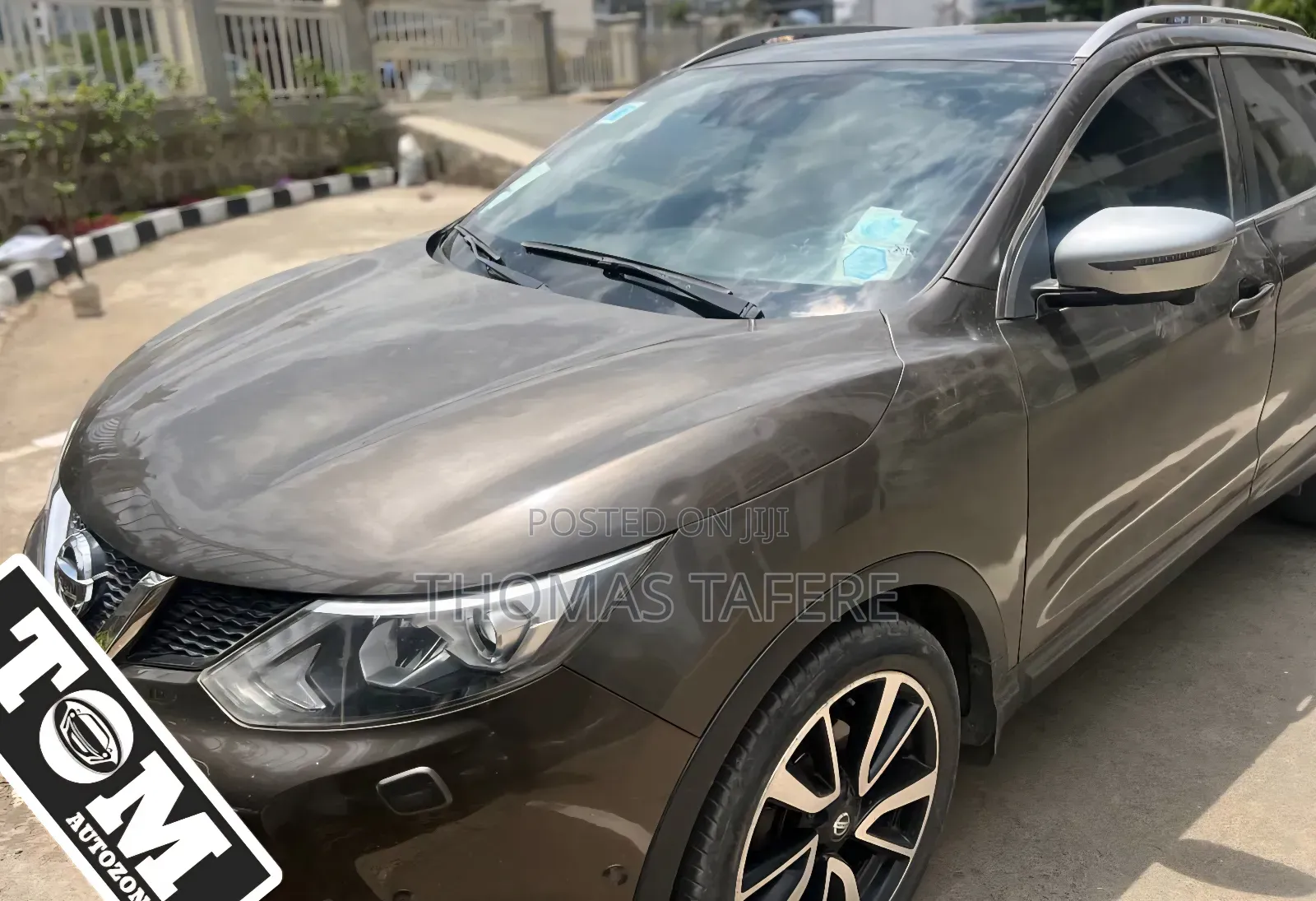 Nissan Qashqai 2017 Brown