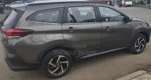 Photo - Toyota Rush 2022