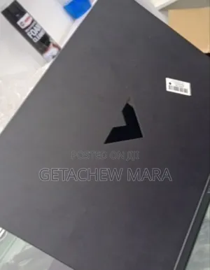 New Laptop HP Victus 15 16GB Intel Core I7 SSD 512GB