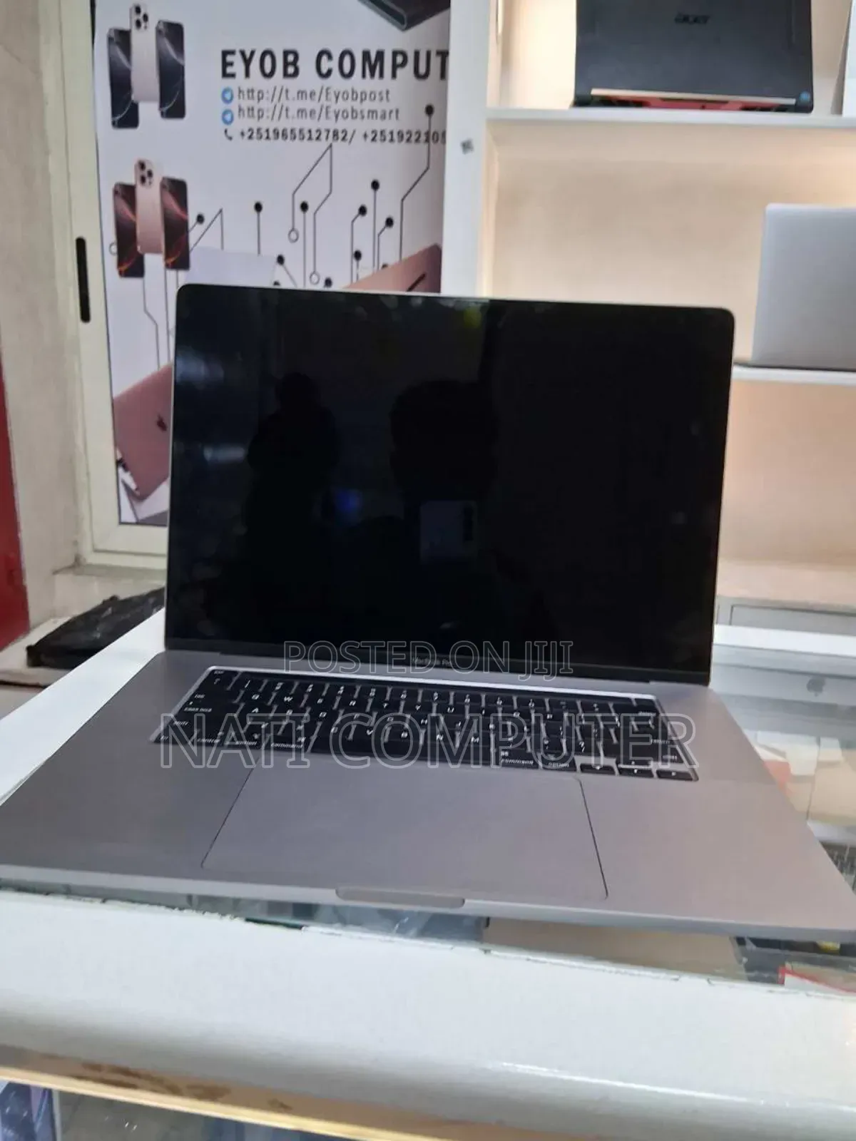New Laptop Apple MacBook Pro 2019 32GB Intel Core I7 SSD 1T