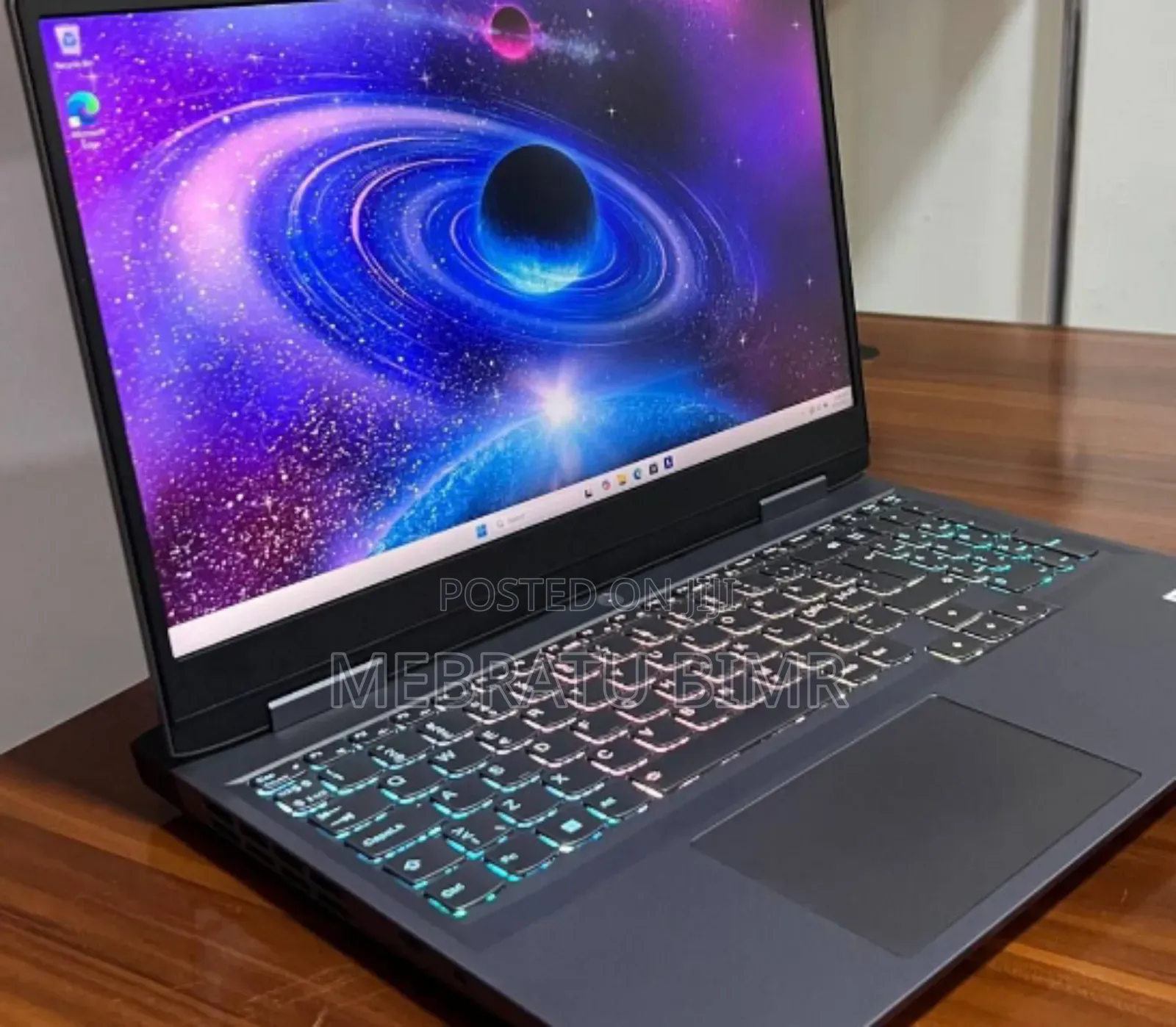 New Laptop Lenovo LOQ 15ARP9 16GB Intel Core I5 SSD 512GB