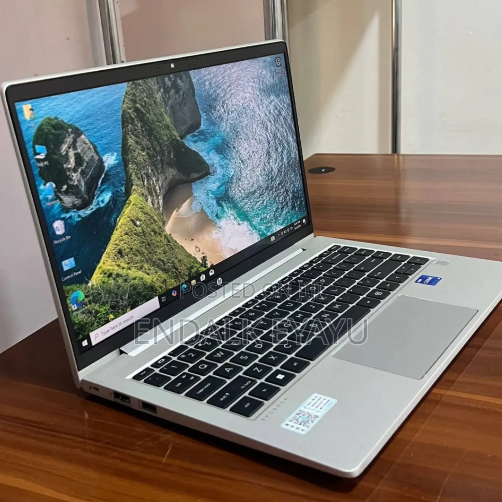 New Laptop HP ProBook 440 G10 16GB Intel Core I7 SSD 512GB