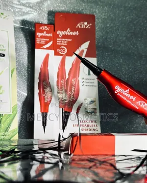 Photo - Abz Eyeliner