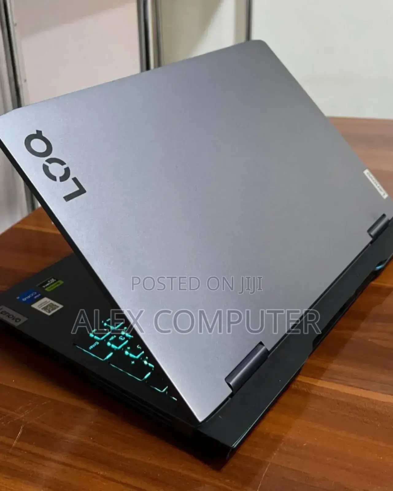 New Laptop Lenovo LOQ 15IRH8 16GB Intel Core I5 SSD 512GB