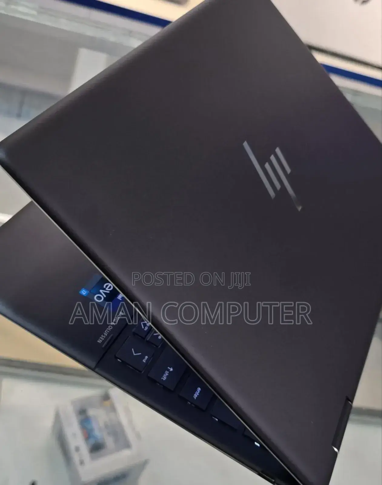 New Laptop HP Spectra 13 16GB Intel Core I7 SSD 1T