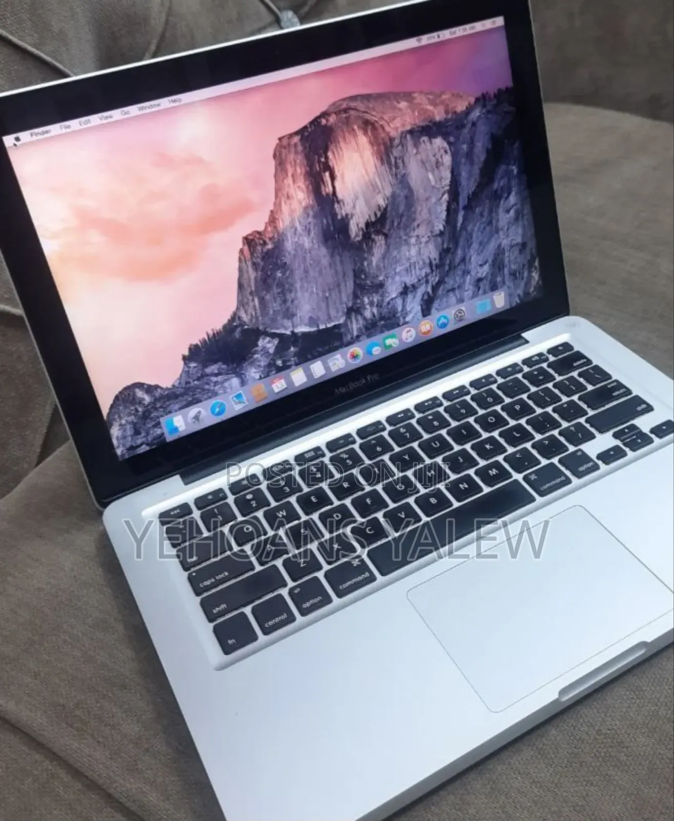 New Laptop Apple MacBook 2012 4GB Intel Core I5 HDD 500GB