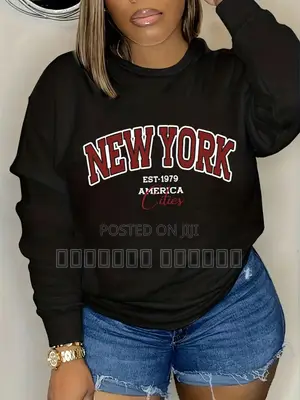 Photo - Classic Unisex Sweatshirt – Warm Stylish