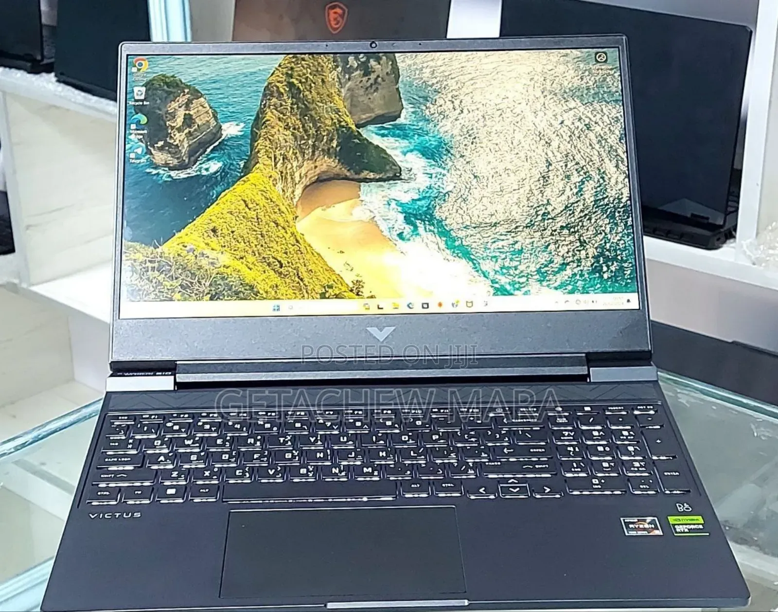 New Laptop HP Victus 15 8GB AMD Ryzen 5 SSD 512GB