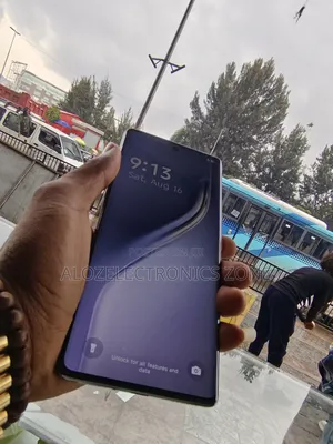 New Tecno Camon 40 Pro 256 GB