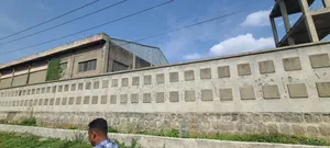 ለሺያጭ የቀረበ መጋዘን