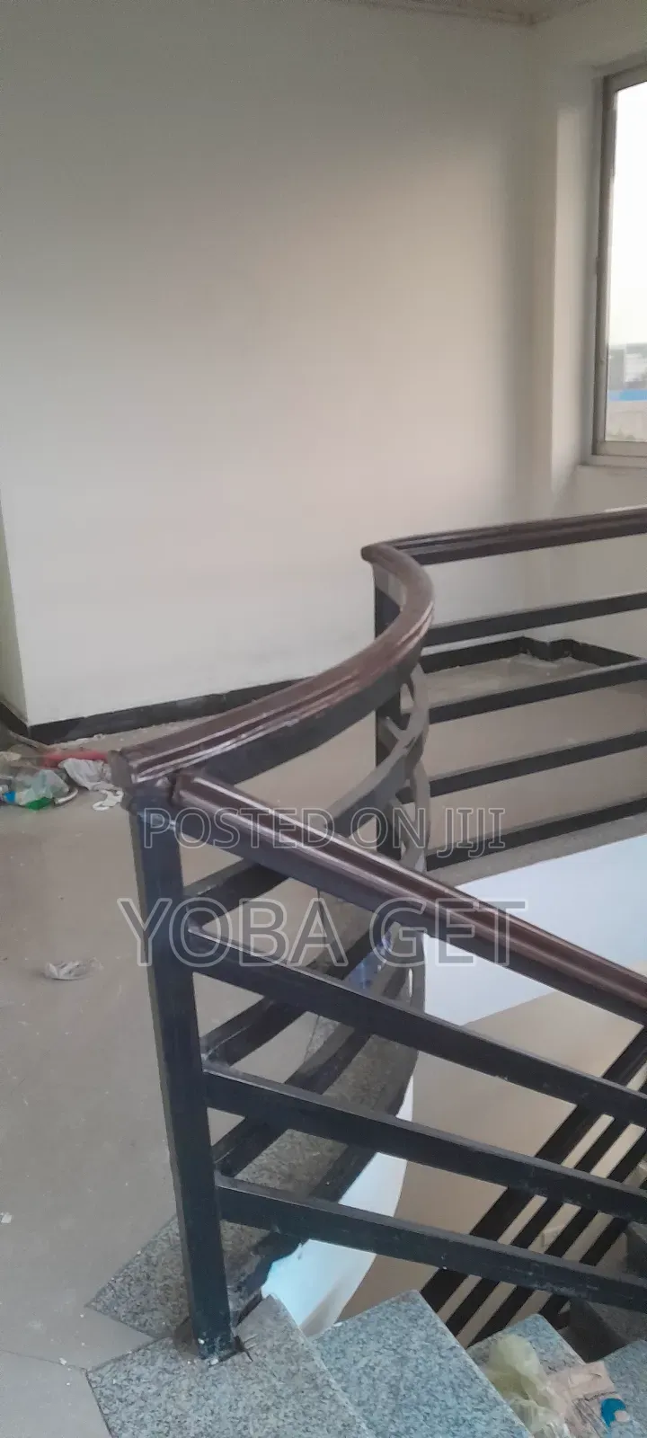 Furnished 5bdrm House in የሚሸጥ ቤት, Akaky Kaliti for sale