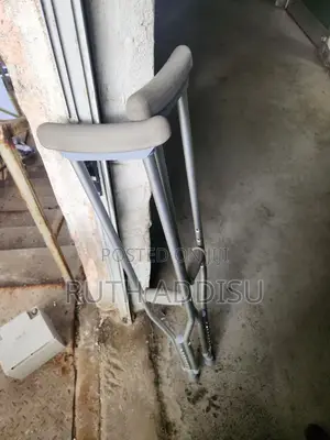 Axillary Bilateral Crutches序列medical Adjustable Crutches短片axillary