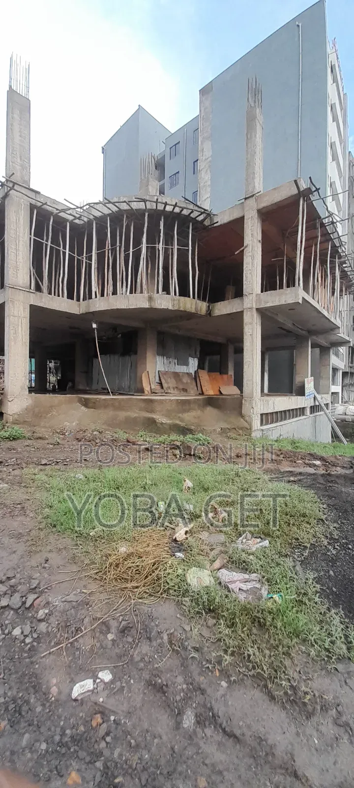 የሚሸጥ የንግ ህንፃ