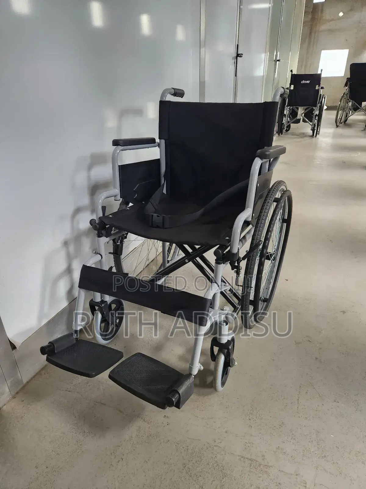 Wheelchair仔在wheelchair庫侖wheelchair壓制wheelchair拆開wheelchair元件wheelchair