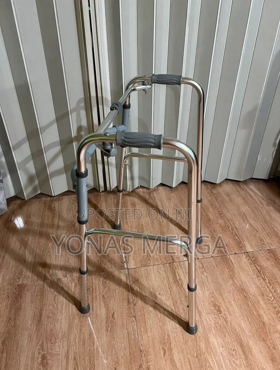 Packed 4lgged Walker宣፹handling Is Comfortable of Rubber Soft陜፶walker