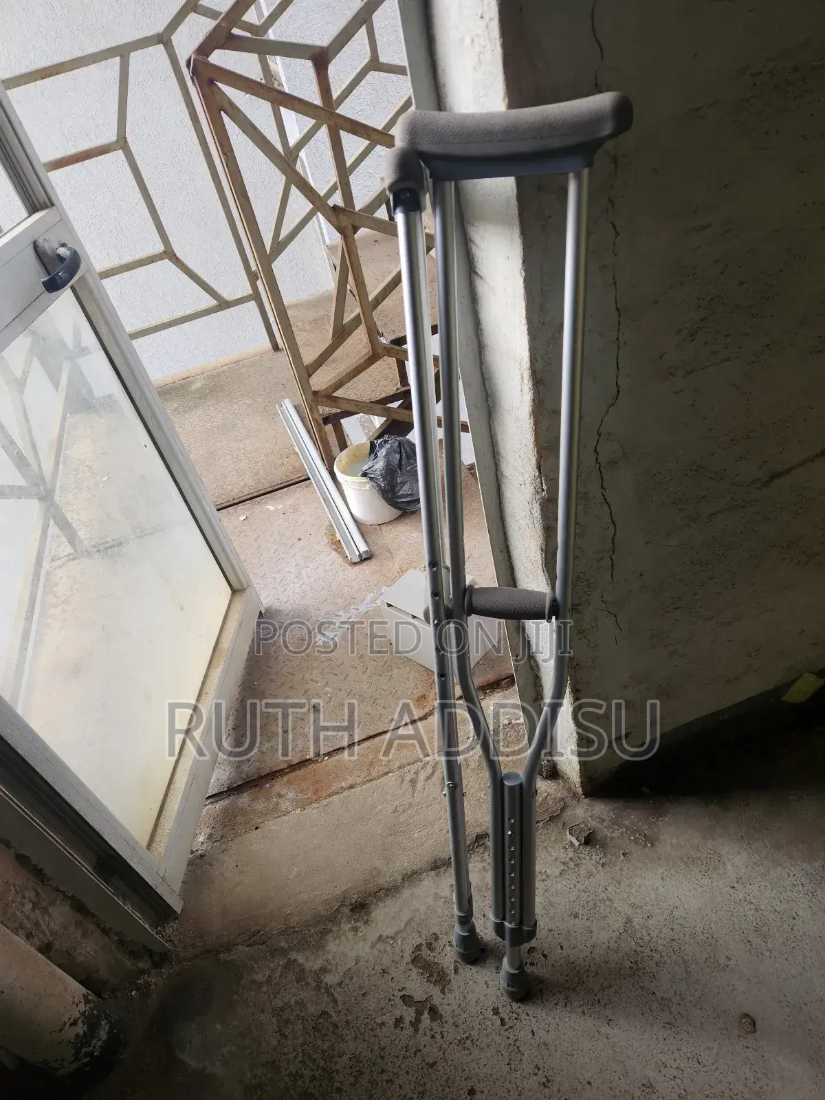 Axillary Bilateral Crutches庫藏medical Crutches麻醉heavy Duty Crutches